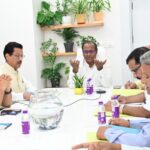मुख्य निर्वाचन अधिकारी ने लिया राजनैतिक दलों से SIR पर फीडबैक