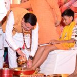 पुष्पवर्षा और चरण प्रक्षालन के साथ देवभूमि ने किया शिवभक्त कांवड़ियों का अभिनंदन