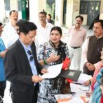 आयुक्त दीपक रावत ने किया SIR कार्यों का स्थलीय निरीक्षण