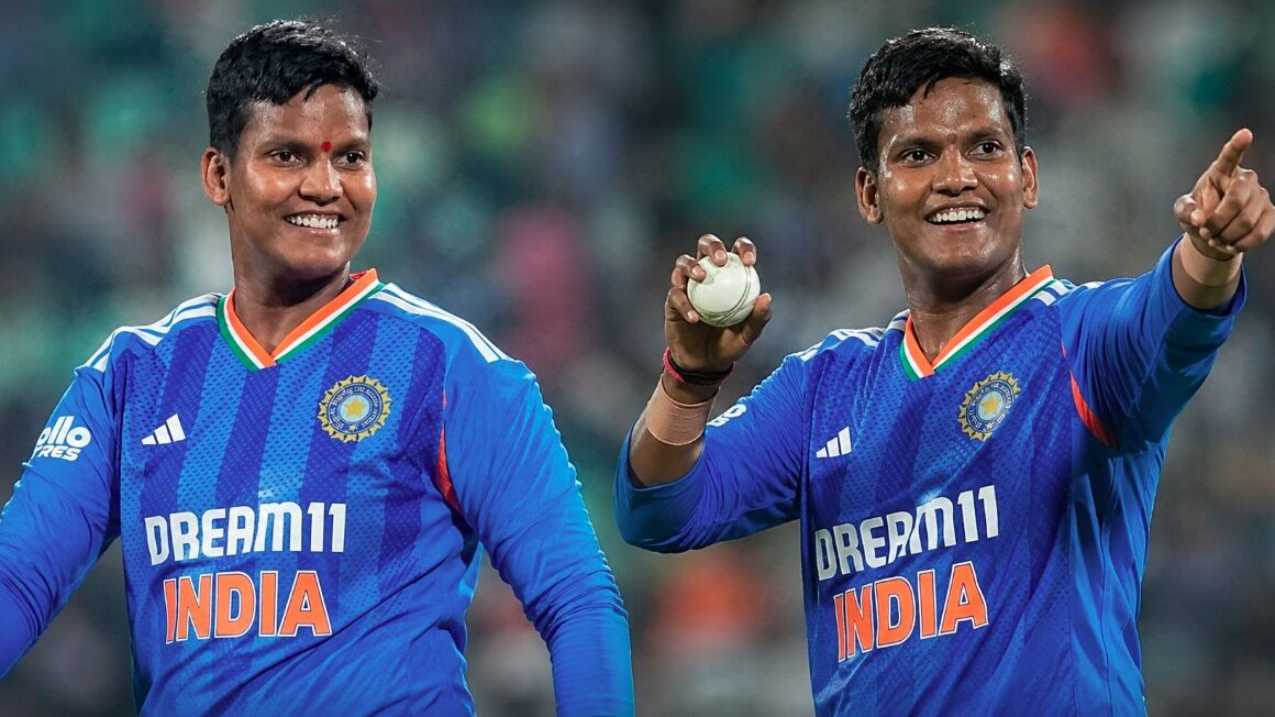 दीप्ति शर्मा ने रचा इतिहास, टी20 इंटरनेशनल में सबसे ज्यादा विकेट लेने वाली गेंदबाज बनीं