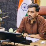 जिला चिकित्सालय के घटते राजस्व के कारणों की जांच कर विस्तृत रिपोर्ट प्रस्तुत करने के डीएम  ने दिए निर्देश