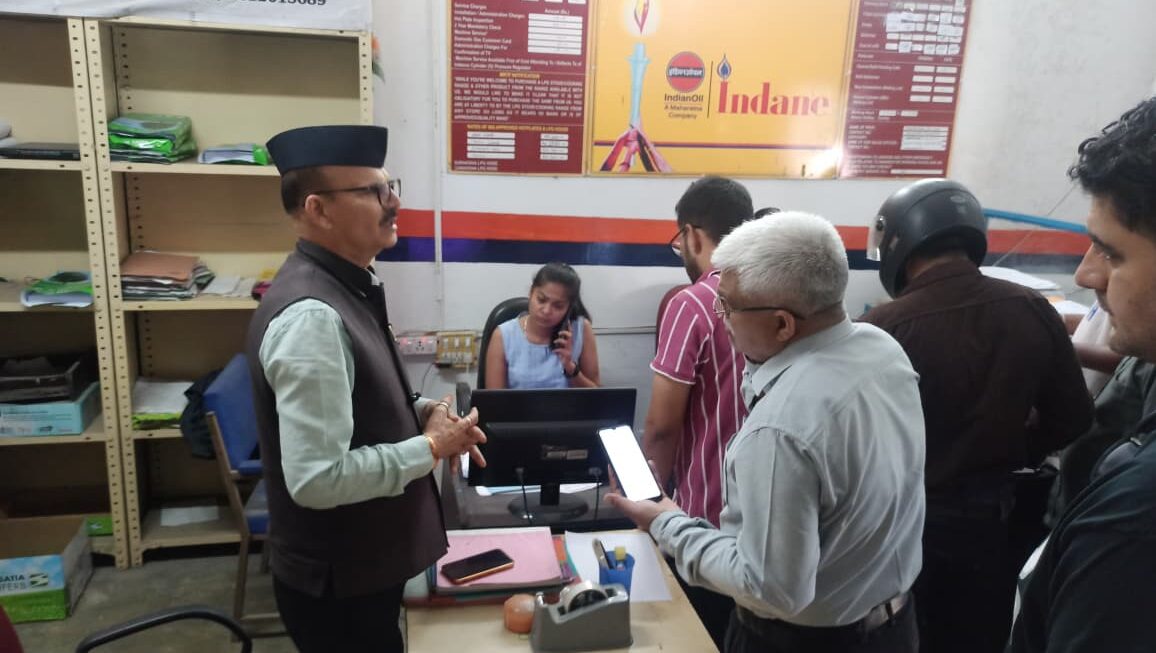 15 अगस्त तक करा लें गैस कनेक्शन की ई-केवाईसी, वरना सिलेंडर सप्लाई में आ सकती है दिक्कत
