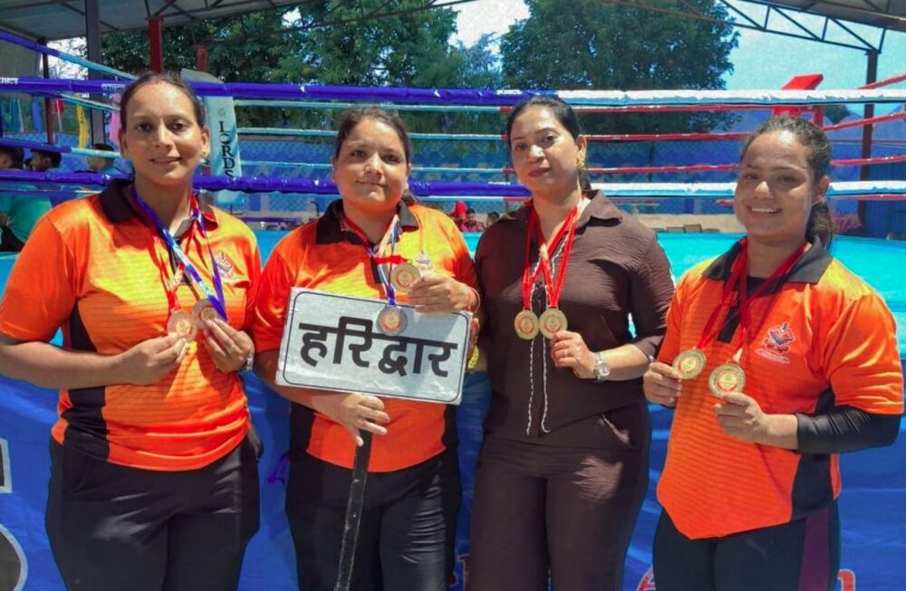 हरिद्वार पुलिस की महिला खिलाड़ियों का जलवा, कुश्ती-आर्म रेस्लिंग में जीते 9 पदक