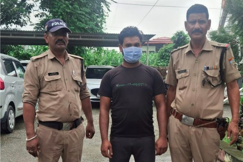लाखो की धोखाधड़ी मामले में लिप्त एक अभियुक्त को दून पुलिस ने किया गिरफ्तार