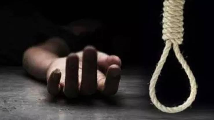 दाबाद में विवाहिता का फंदे पर मिला शव, मायके वालों ने लगाया हत्या कर लटकाने का आरोप