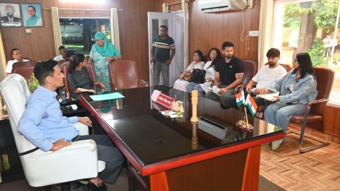 कुमाऊं आयुक्त की जनसुनवाई में कई मामलों का मौके पर समाधान, अधिकारियों को सख्त निर्देश