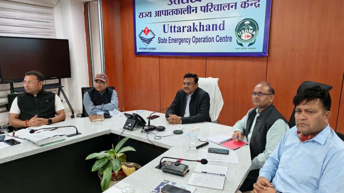 रेड-ऑरेंज अलर्ट पर मुख्य सचिव का बड़ा निर्देश, 24×7 अलर्ट मोड में रहें सभी विभाग