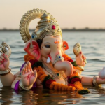 मुंबई में गणेश विसर्जन को लेकर उमड़ा आस्था का सैलाब, सुरक्षा के कड़े इंतजाम