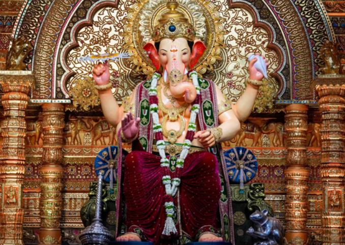 महाराष्ट्र में गणेश उत्सव का आगाज, ‘गणपति बप्पा मोरया’ के जयकारों से गूंजा मुंबई