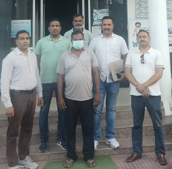 गैंगस्टर एक्ट में वांछित ₹25 हजार का इनामी अभियुक्त मुजफ्फरनगर से गिरफ्तार
