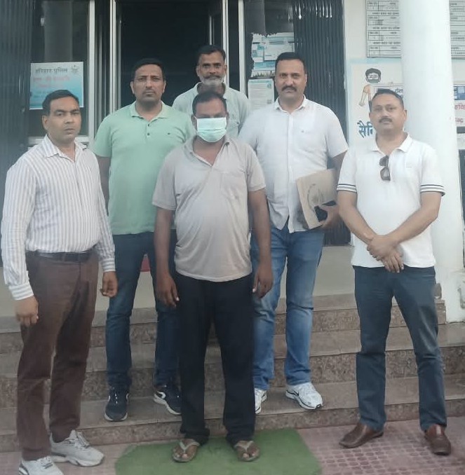 गैंगस्टर एक्ट में वांछित ₹25 हजार का इनामी अभियुक्त मुजफ्फरनगर से गिरफ्तार