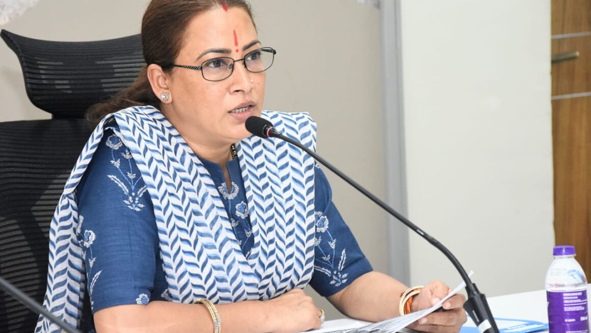 प्रधानमंत्री के जन्मदिवस पर होंगे विभिन्न कार्यक्रम आयोजित, विभागीय स्तर पर उत्कृष्ट कार्य करने वाली आंगनबाड़ी कार्यकर्ताओं को भी किया जाएगा सम्मानित-रेखा आर्या