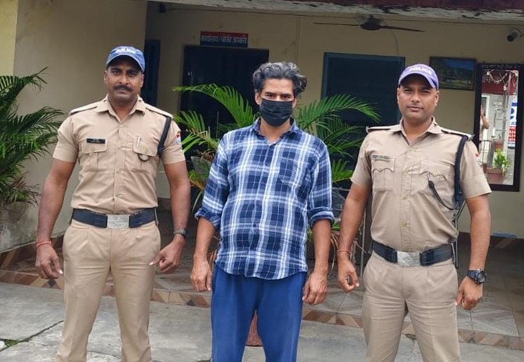 बिना वैध लाइसेंस मांस बेचने पर एक व्यक्ति हिरासत में, विकासनगर पुलिस की कार्रवाई