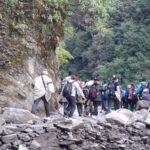 चीड़बासा स्लाइडिंग जोन में SDRF ने संभाला मोर्चा, करीब 9,000 यात्रियों को सुरक्षित कराया आर-पार