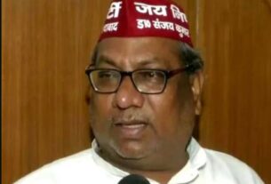 मछुआरा समाज के वोटों की दलाली करने वालों से रहें सावधान: संजय निषाद
