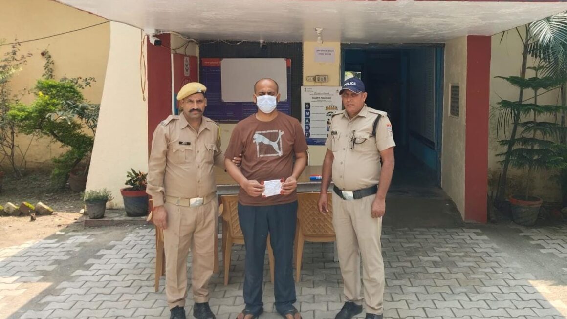 दून पुलिस ने स्मैक तस्करी के आरोपी को दबोचा, 8.09 ग्राम नशा बरामद