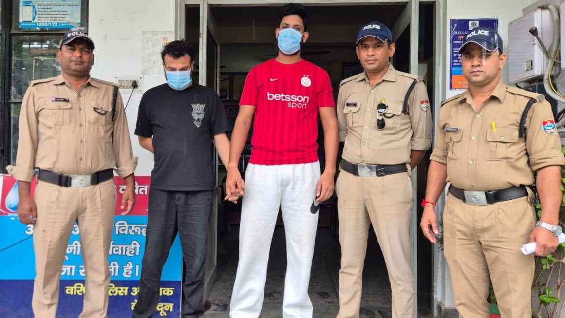 देहरादून में हत्या के प्रयास के दो वांछित आरोपी गिरफ्तार, एक नोएडा से तो दूसरा सुद्धोवाला से पकड़ा