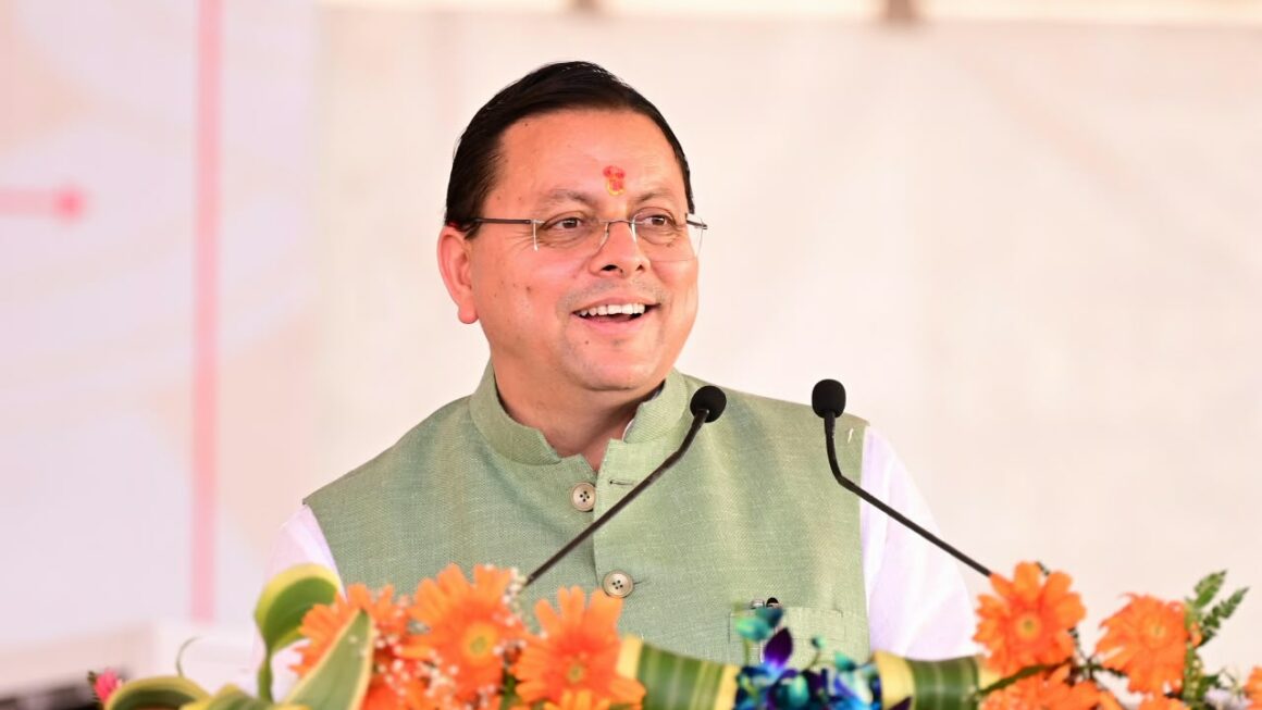 हरिद्वार में प्रथम पतंजलि आयुर्वेद गुरुकुलम् का किया शुभारंभ, CM धामी बोले- ज्ञान के साथ संस्कार जरूरी