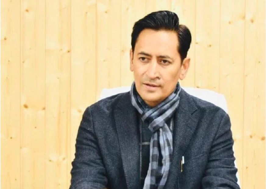 लेखपाल-पटवारियों के लिए नया फरमान, जाति-आय और निवास प्रमाण-पत्र से पहले करना होगा स्थलीय सत्यापन