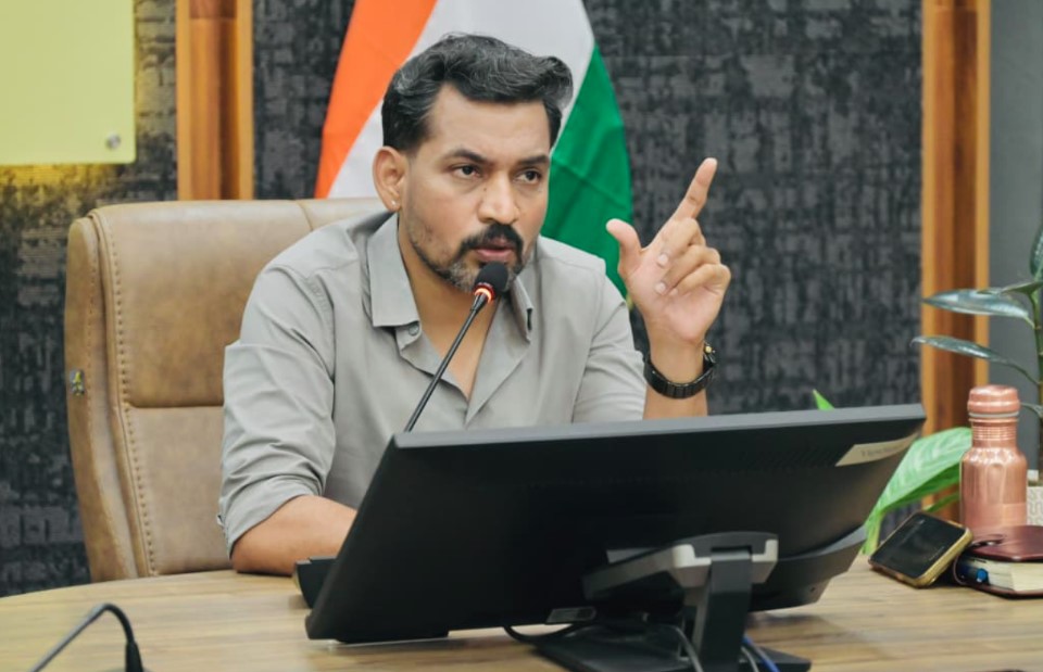 ऋण फर्जीवाड़े पर डीएम सख्त, संदिग्ध मामलों की होगी एसआईटी जांच