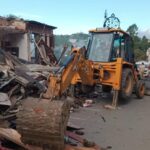 मसूरी के रॉक स्टोन पर चला एमडीडीए का बुलडोजर, अपर माल रोड पर अनाधिकृत निर्माण ध्वस्त