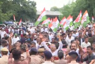 एसआईआर विवाद के बीच कांग्रेस का देशभर में प्रदर्शन, मुख्य चुनाव आयुक्त के इस्तीफे की मांग