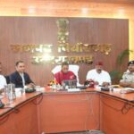 प्रभारी मंत्री रेखा आर्या ने की “आंगन का मिलन”कार्यक्रम की समीक्षा
