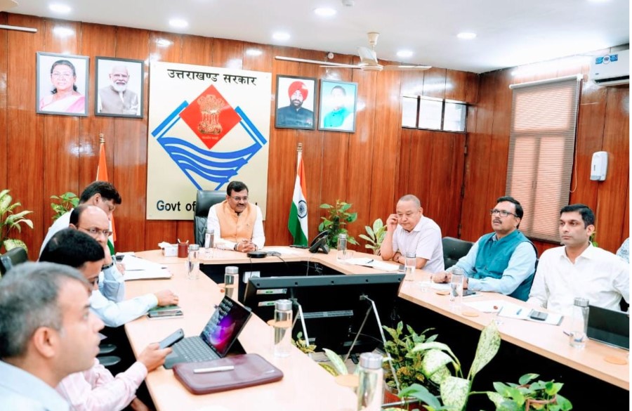 टिहरी झील को ग्लोबल डेस्टिनेषन के रूप में विकसित करने को लेकर मुख्य सचिव ने ली बैठक