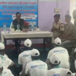 जिला कारागार में बंदियों ने सीखा मोमबत्ती-अगरबत्ती निर्माण का हुनर