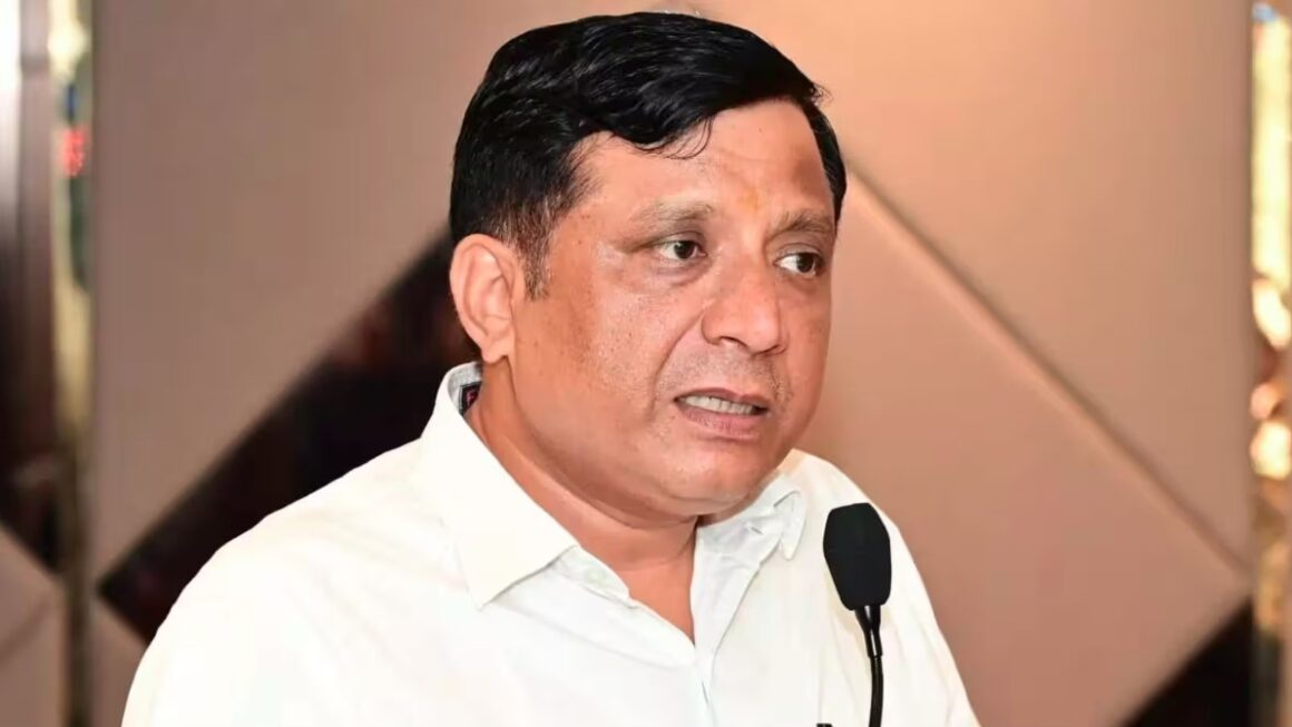 भगवान श्रीकृष्ण का जीवन सत्य, न्याय, कर्तव्य और लोककल्याण की प्रेरणा देता है- बंशीधर तिवारी