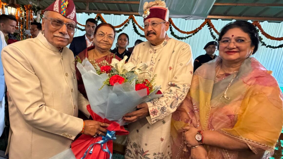 महाराज ने की नवनियुक्त राज्यपाल से शिष्टाचार भेंट