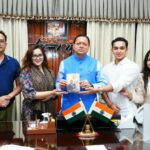 मुख्यमंत्री श्री पुष्कर सिंह धामी ने ‘Maverick Jaspal: The Man Who Changed Indian Shooting’ पुस्तक का किया विमोचन