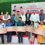नशामुक्त उत्तराखंड का संकल्प, परेड ग्राउंड में लोगों को दिलाई गई नशा मुक्ति की शपथ