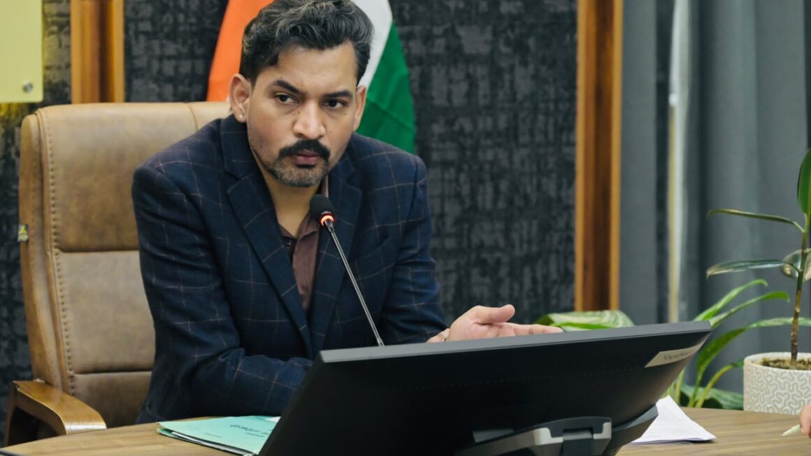 उत्तराखंड बोर्ड परीक्षा 2027-देहरादून में 123 परीक्षा केंद्र प्रस्तावित, तीन संवेदनशील केंद्र चिह्नित